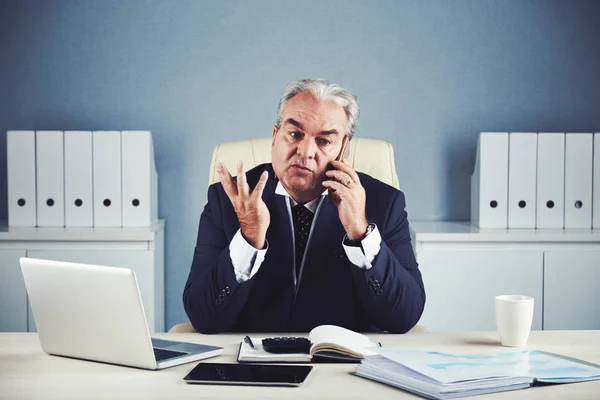 Aged Business Man Sitting Office Desk Table Talking Telephone — Stock Photo, Image