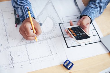 Yukarıdaki hesap makinesi smartphone kullanıyorsanız ve Office plan üzerinde çalışıyorsanız kırpma işçi