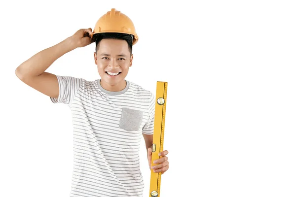 Retrato Jovem Asiático Capacete Segurança Segurando Régua Construção Sorrindo Para — Fotografia de Stock