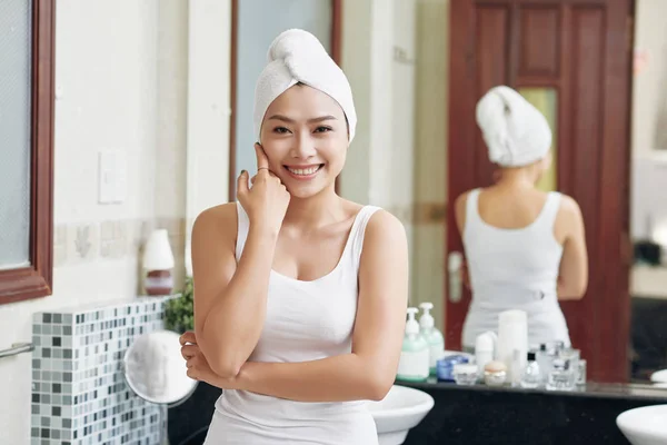 Pretty Asian Woman Towel Touching Soft Face Skin Smiling Camera — Stock Photo, Image