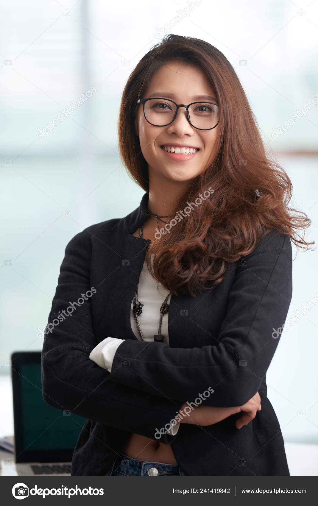 Thick vietnamese women