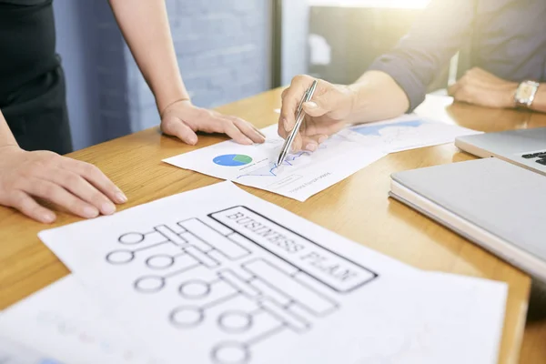 Business People Talking Work Results Meeting — Stock Photo, Image