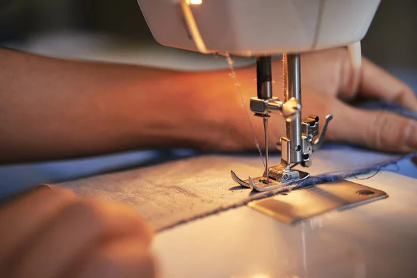 Close Image Tailor Modern Sewing Machine Foot Control — Stock Photo, Image