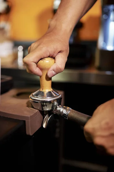 Close Male Barmen Using Grinder Grinding Coffee Powder Restaurant — Stock Photo, Image