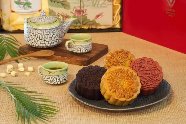 Kínai Hold Sütemények Tea Közepén Őszi Fesztivál — Stock Fotó