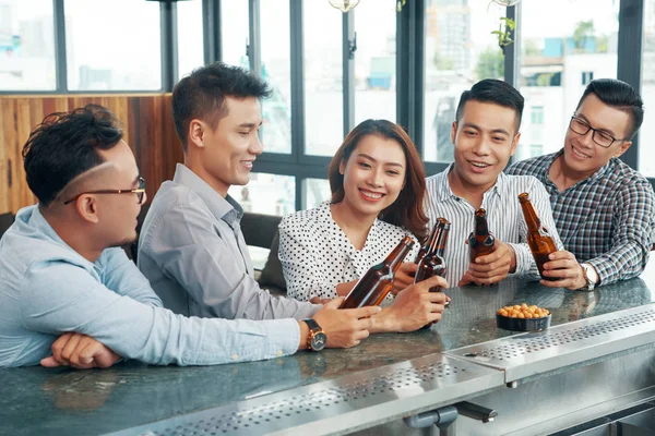 Cheerful Vietnamese Coworkers Pub Drinking Beer Celebrate Success — Stock Photo, Image