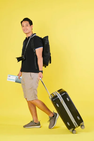 Handsome Young Vietnamese Male Tourist Walking Suitcase Backpack Digital Camera — Stock Photo, Image