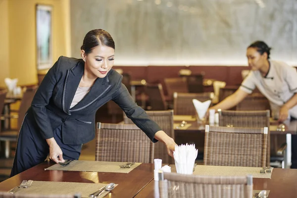 Asian Young Manager Black Suit Establishing Order Table Restaurant Waitress — Stock Photo, Image