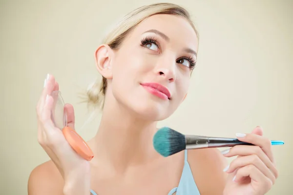 Dreamy Pretty Young Blond Woman Applying Peach Blush Make Brush — Stock Photo, Image