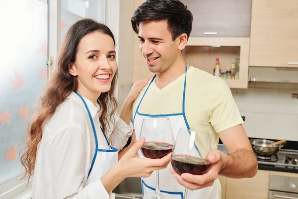 Smiling Young Man Looking His Girlfriend Toasting Glass Red Wine — Stock Photo, Image