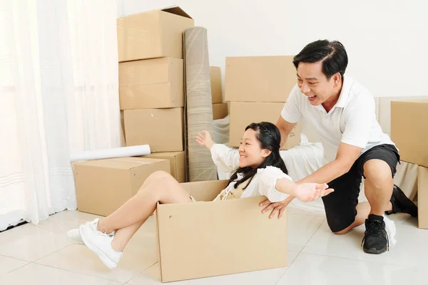 Happy Excited Middle Aged Man Enjoying Playing Home His Preteen — ストック写真