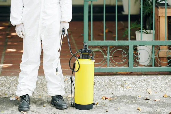 Cropped Image Technician Protective Coverall Spraying Activities Prevent Spread Corona — Stock Photo, Image