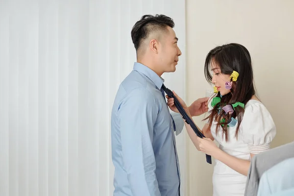 Pretty Young Asian Woman Helping Husband Tie Necktie Getting Ready — Stock Photo, Image