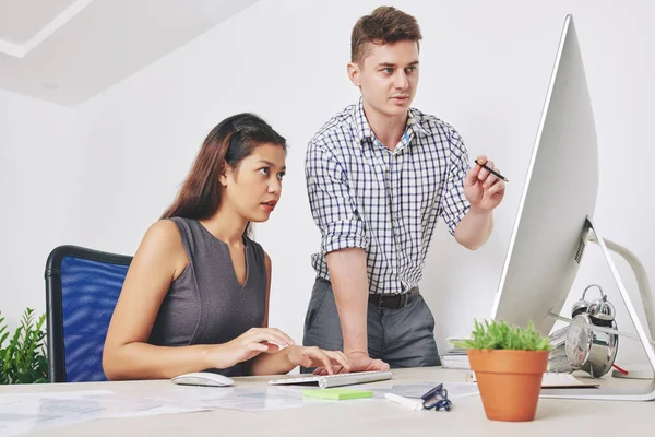 UX bölüm başkanı, kendi yarattığı web sitesi arayüzünde düzeltmeler yapmasını istiyor