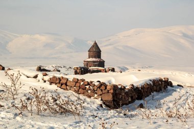 Ani bir site tarihsel kilisede. Ani bugünün Türkiye'de yıkık bir Ermeni Ortaçağ şehir olduğunu.