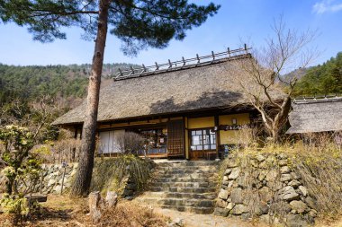 Iyashinosato eski Japon köyü: Yamanashi Japonya.