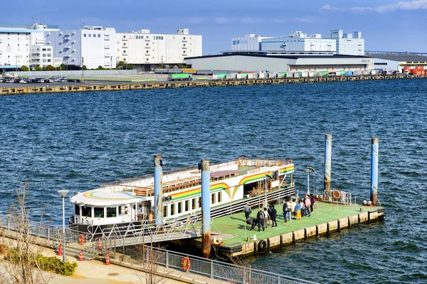 TOKYO JAPAN - MAR.31,2018 : Odaiba neighborhood, Unidentified travelers who arrive by boat was returning from a visit to the island.