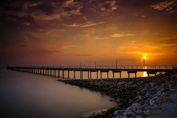 Zachód Słońca Most Poruszające Się Chmury Lover Bridge Malezja Zdjęcie Stockowe