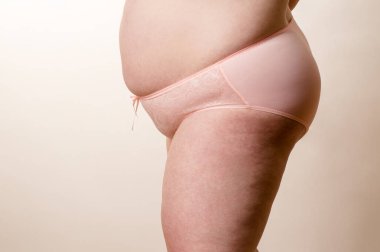 vücut şişman kadın iç çamaşırı