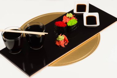 güzel yemek suşi rulo 