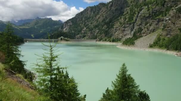 Alpe Gera Dam Och Handfat Alperna Norra Italien Nära Sondrio — Stockvideo