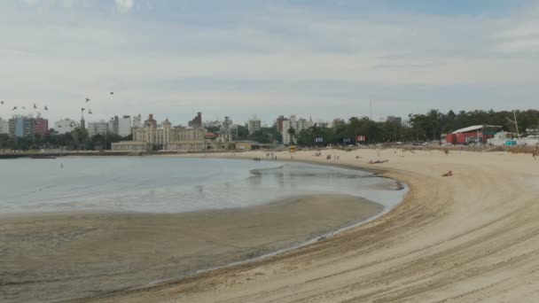 Playa Ramírez Día Nublado Montevideo Uruguay — Vídeo de stock
