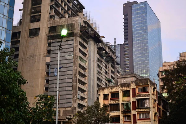 Edifícios Antigos Modernos Noite Distrito Dadar Mumbai Também Bombai Maharashtra — Fotografia de Stock
