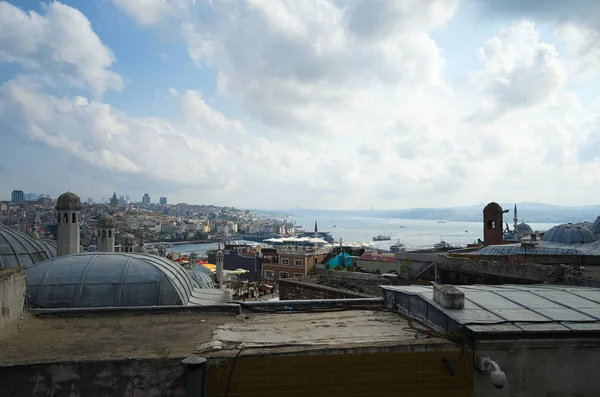 Evropská Část Istanbulského Města Věží Galata Moderním Městským Panoramatu Přes — Stock fotografie