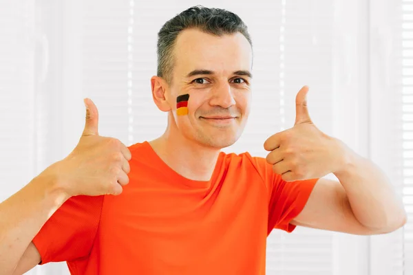 Retrato Hombre Con Bandera Alemania Pintado Rostro Futbolista 2018 Fifa —  Fotos de Stock