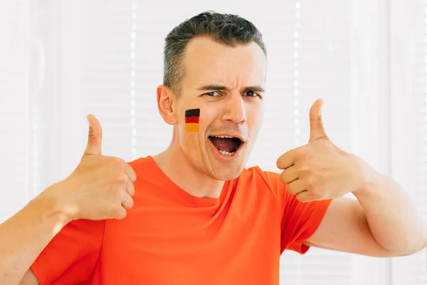 Retrato Hombre Con Bandera Alemania Pintado Rostro Futbolista 2018 Fifa — Foto de Stock