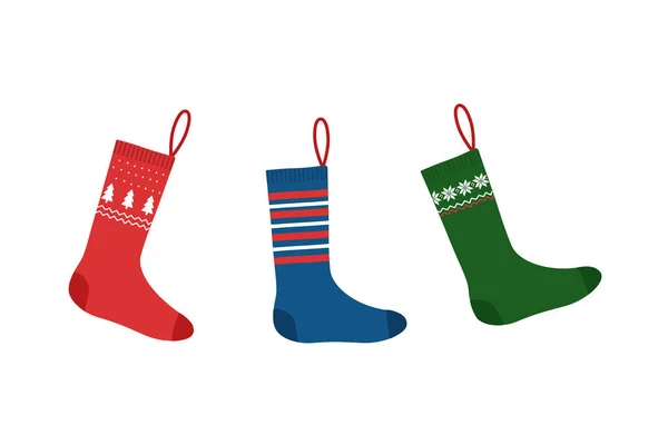 Navidad. Set de calcetines regalo de punto con patrón navideño. Año Nuevo. Aislado sobre fondo blanco — Vector de stock