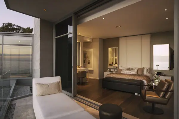 Modern Luxury Home Showcase Bedroom Open Balcony — Stock Photo, Image
