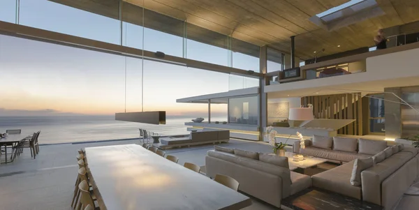 Modern Luxury Home Showcase Living Room Dining Room Open Ocean — Stock Photo, Image