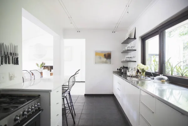 Counters Breakfast Bar Modern Kitchen — Stock Photo, Image