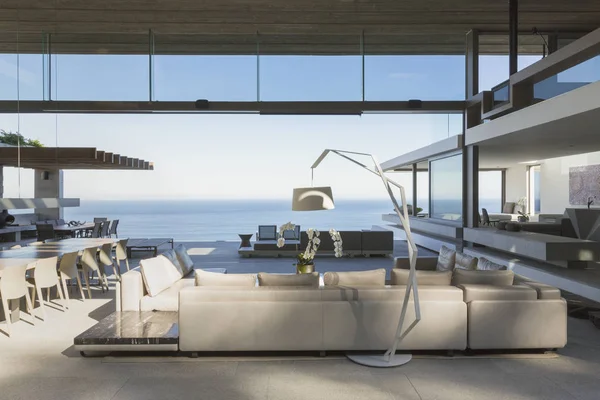Modern Luxury Home Showcase Interior Living Room Open Ocean View — Stock Photo, Image