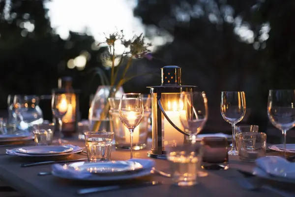 Candles Lanterns Patio Dining Table Place Settings — Stock Photo, Image