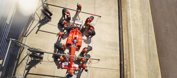 Equipaggio Pozzetto Aereo Che Lavora Sulla Formula Auto Corsa Pit — Foto Stock