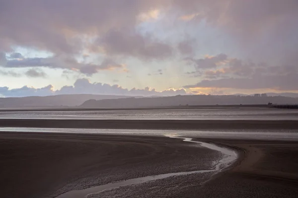 Arnside Lancs 宁静的日落河口景观 — 图库照片