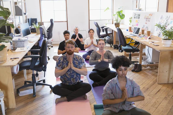 Creative Business People Meditating Office — Stock Photo, Image
