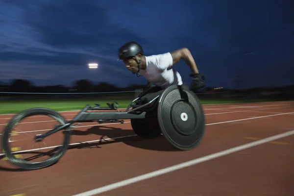 Determinou Jovem Atleta Paraplégico Sexo Masculino Acelerando Longo Pista Esportes — Fotografia de Stock