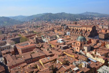 Asinelli Kulesi 'nden Bologna kentinin panoramik manzarası, Emilia-Romag