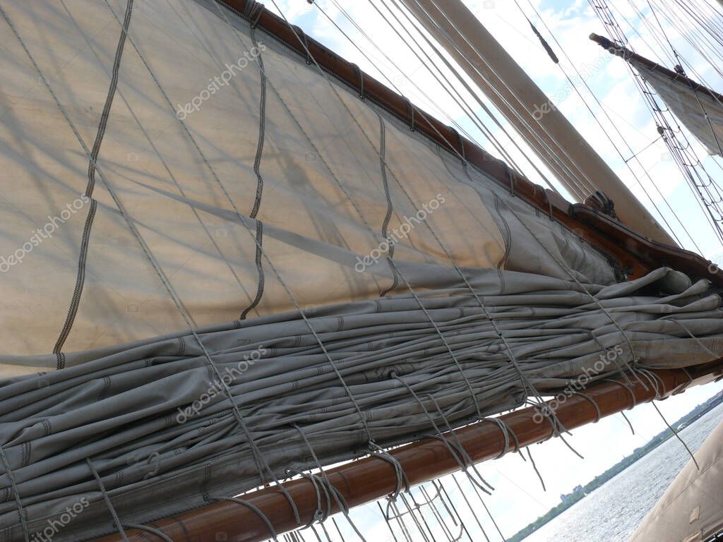 Sails at half-mast