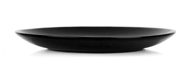 Siyah boş seramik yuvarlak beyaz kırpma yoluyla izole plaka.