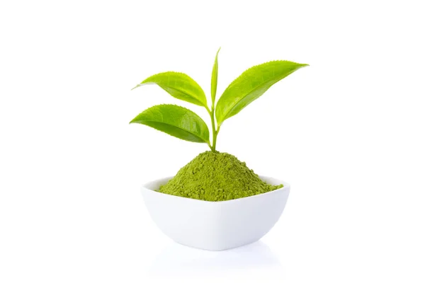 Proszku Zielonej Herbaty Małe Miski Zielona Herbata Liść Białym Tle — Zdjęcie stockowe
