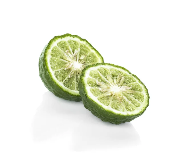 Citrus Hystrix Und Grünes Blatt Auf Weißem Hintergrund — Stockfoto