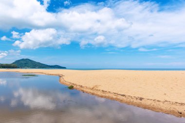 Mai Khao beach Phuket, Tayland, Phuket Uluslararası Havaalanı yakınlarındaki