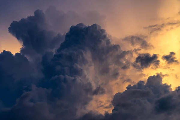 Cielo Naturaleza Dramática Con Nubes Tormenta Antes Llover Fondo —  Fotos de Stock