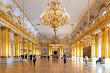 Saint Petersburg, Rusya Federasyonu-Nisan 11,2018: İç hanedan salonunda Devlet Hermitage Müzesi Sanat ve kültür Sankt Petersburg, Rusya.