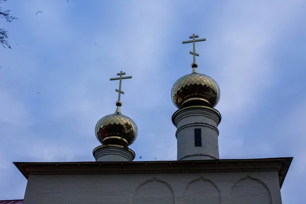 Tikhvin Varsayım Manastırı, Rus Ortodoks, Tikhvin, St Petersburg Rusya Sonbahar 2018 