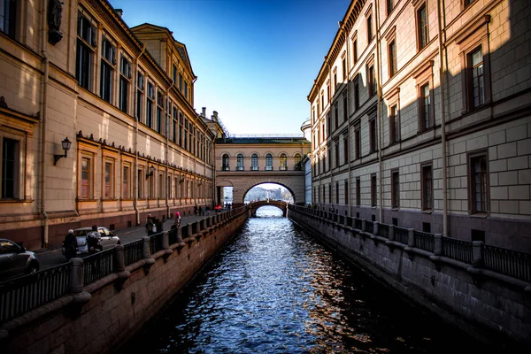 Su kanalı St. Petersburg